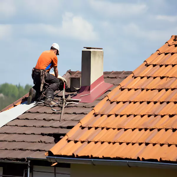 Why Champaign, IL Property Owners Trust Champaign Roofing Pro for Sagging Roof Repair?